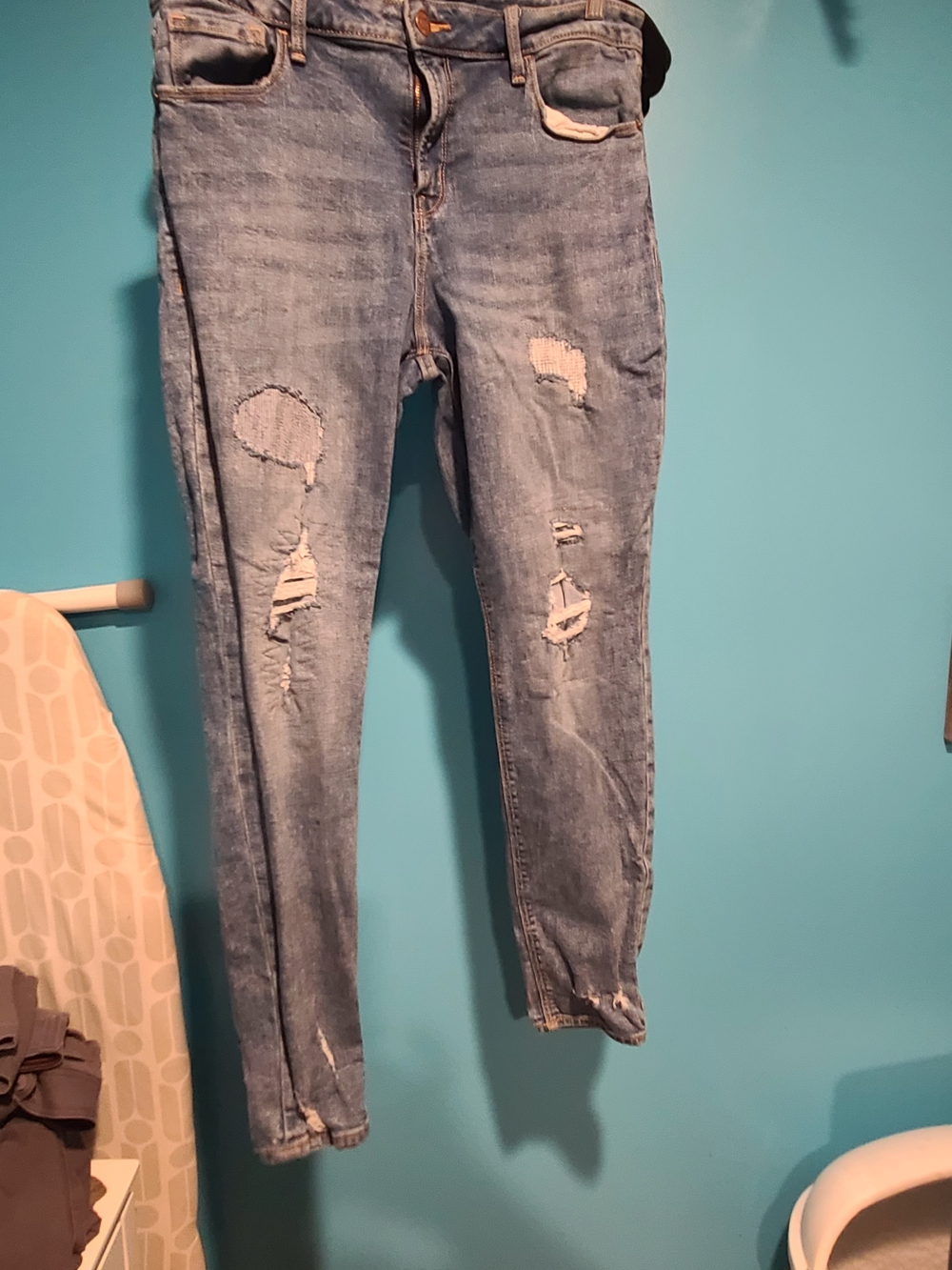Old Navy Distressed Women's Skinny Jeans